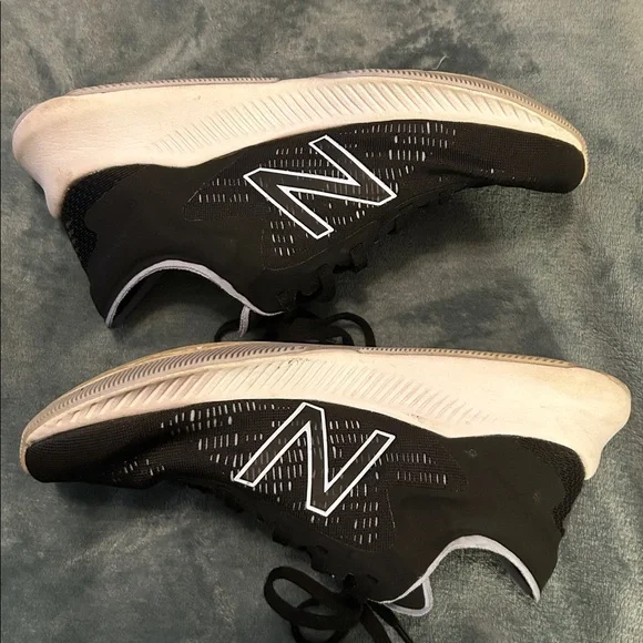 New Balance tennis shoes dynasoft - Picture 7 of 8